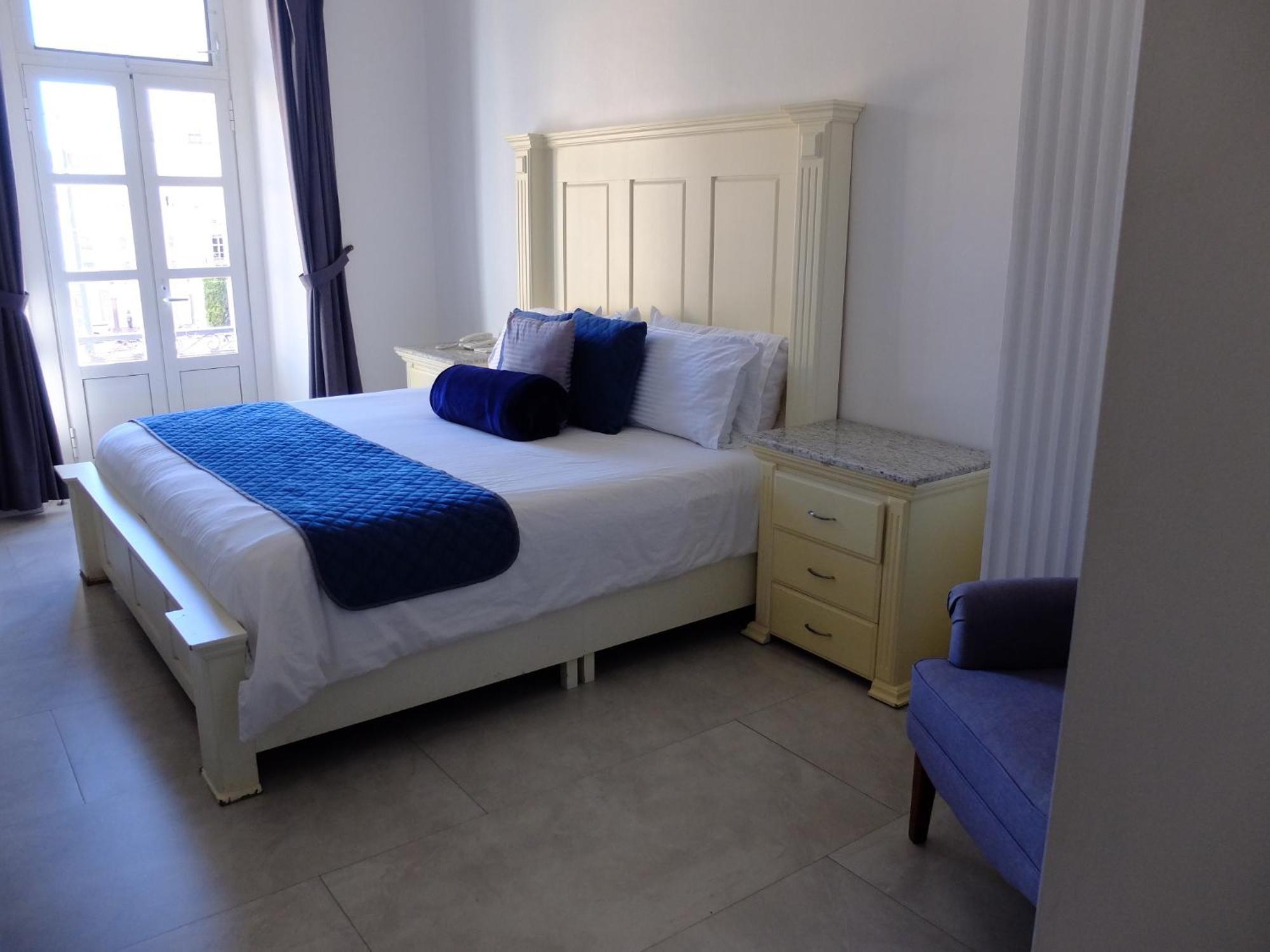 Hotel Estancia Real Tepatitlán de Morelos Kültér fotó